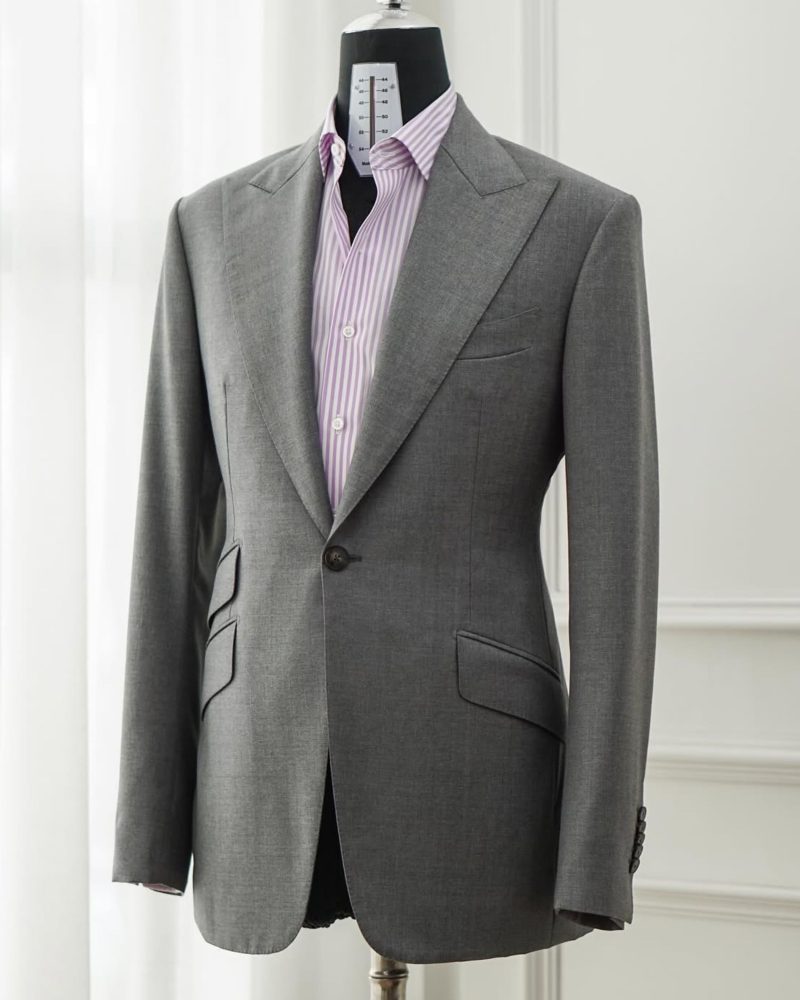 Grey Peak-Lapel Tailored Merino Wool Suit 3